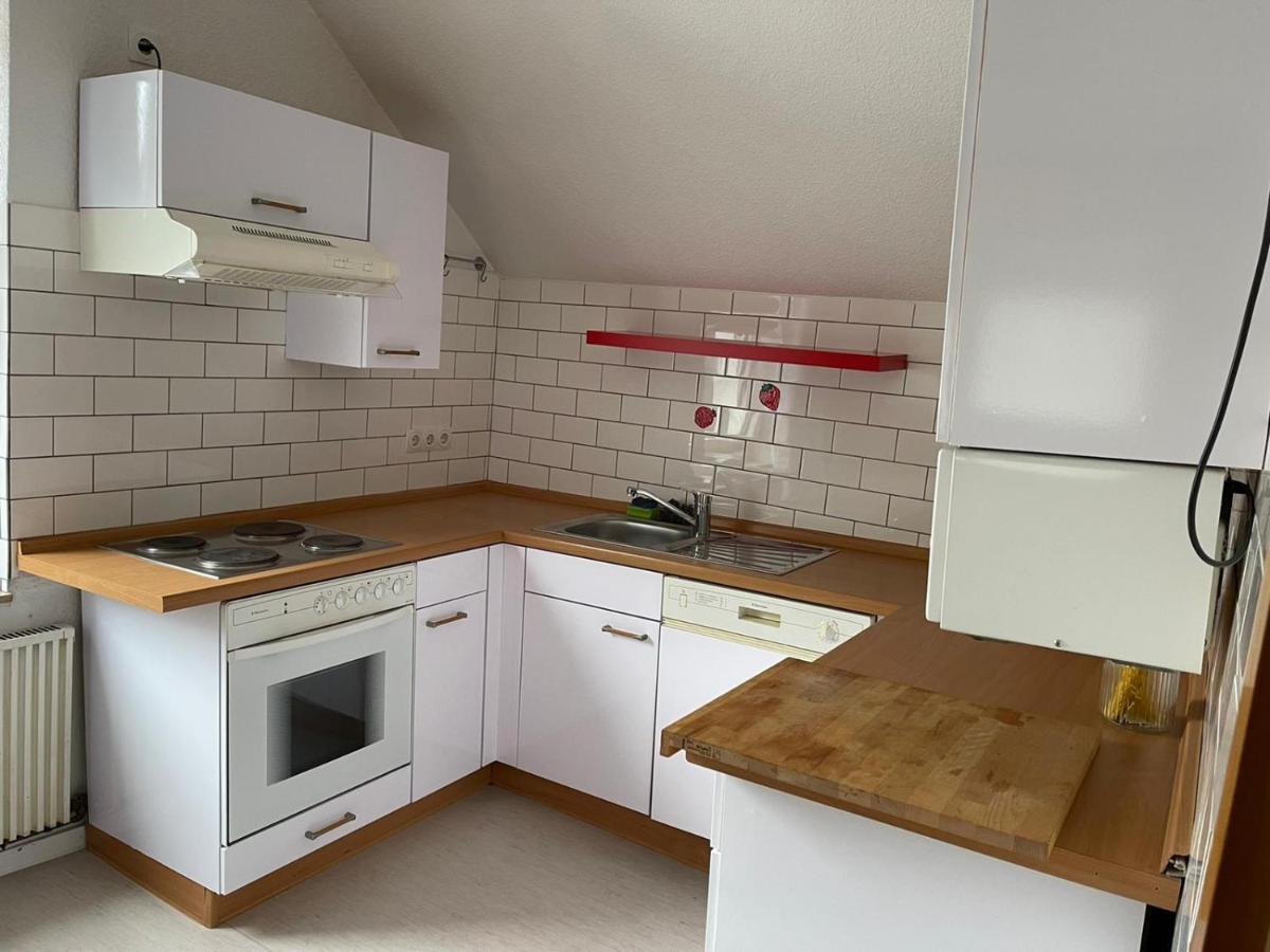 Apartment Bis Zu 8 Einzelbetten Stellplatz Wifi Essen Exteriör bild